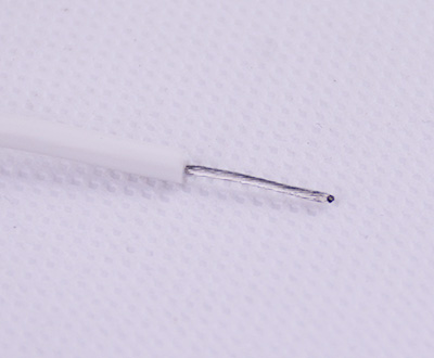 0.5平方單芯白色硅膠電線